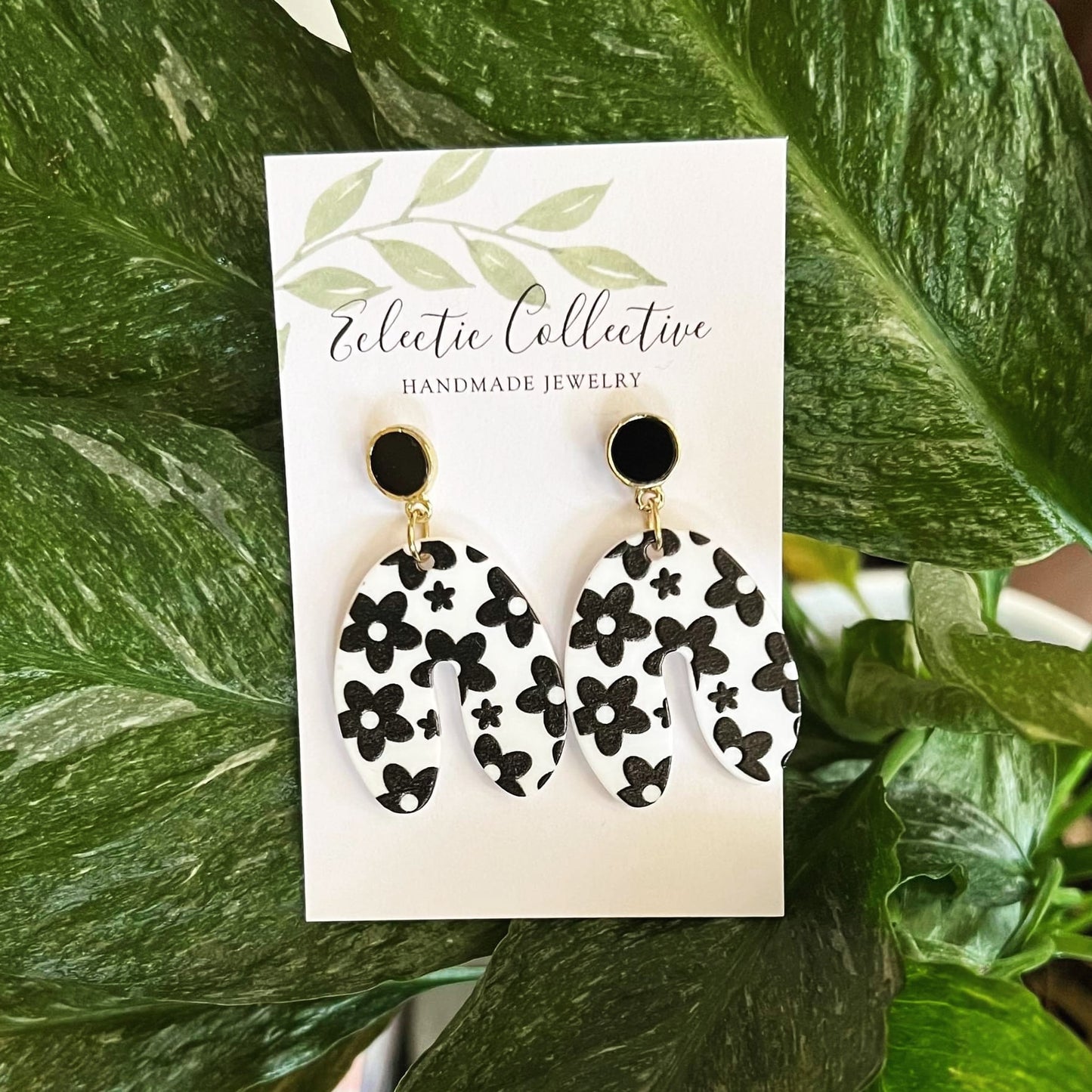Black and White Flower Arch Studs